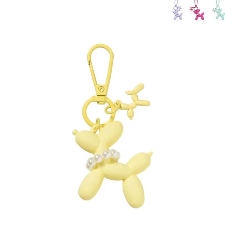 Sleutelhanger hond met parelketting - plastic - 6.5x6.5x1 cm - diverse varianten